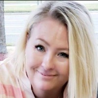 T-Mobile Employee Tammy Cooper's profile photo