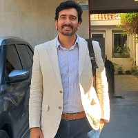 Paulo Roberto Veiga Quemelo Email