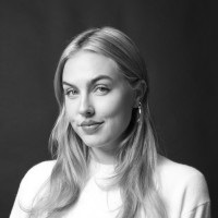 Julia Kanthak Email