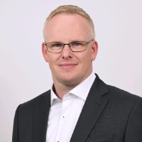 Oliver Lütker Email