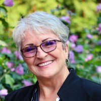 Precision Capital Advisors Employee Pamela Hoepfl's profile photo