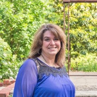 J.P. Weigand & Sons, Inc. REALTORS Employee Julie Gooch's profile photo