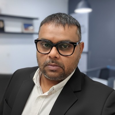 Saahil Dudhaiya Email