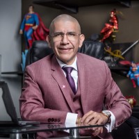 Carlos Flores Roca Email