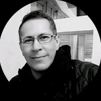 Ernesto Robles Email