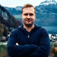 E-mail e número de telefone de Toby Ruckert