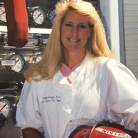 Sandy Young Email & Phone Number