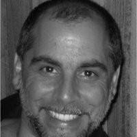 Serpentino Stained Glass Employee Roberto Rosa's profile photo