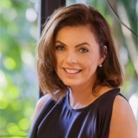 Imobiliária Porto Seguro Employee Danielle Weirich's profile photo