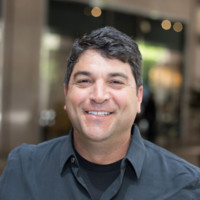 Elfster Employee Peter Imburg's profile photo