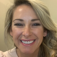 Elizabeth Kuehn Email