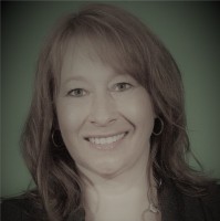 Lorraine Champagne Email