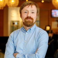 Daniel Huijbens Email & Phone Number
