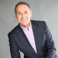Luxe Hotels Employee Efrem Harkham's profile photo