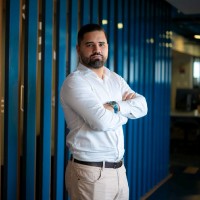 Felipe Medeiros Email