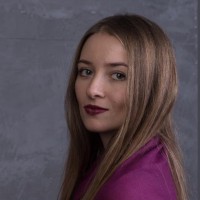 Maryna Potapenko Email