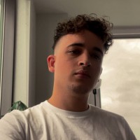 aLanguageBank Employee Juan Taveras's profile photo