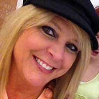 NewsCred Employee Cindy Vick's profile photo