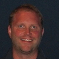 Aaron Leon