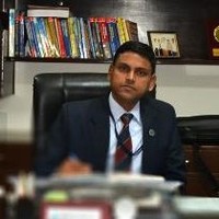 Email e telefono di Vivek Mittal