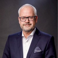 Andreas Woellenstein Email