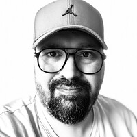 Elvis Garreau Email