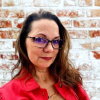 Juniper Wallace Email & Phone Number