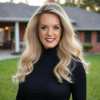 Realm Real Estate Professionals Employee Pamela Williams's profile photo