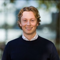 Sander de Jong Email & Phone Number