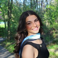 BRANCHES OF GROWTH MENTAL HEALTH COUNSELING, PLLC Employee Julia Neimeier-'s profile photo