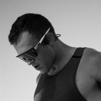 Email e telefono di Chris Spencer