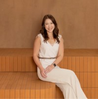Amber Lin Email & Phone Number