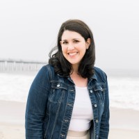 FAV Solution Employee Lauren Cohen's profile photo