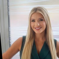 Taylor Chapman Email & Phone Number