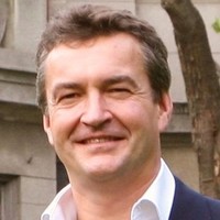 Email e telefono di Stephen Morris