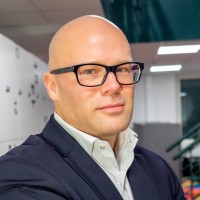Hannes Lindroos Email