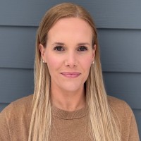 Emily Slagle Email & Phone Number