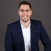 Bence Csóka Email