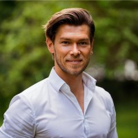 Philipp Jakobi Email