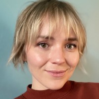 Sarah Lloyd Email & Phone Number