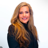 X2 Mortgage Employee Diane de la Garza Motz's profile photo
