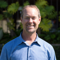 Email e telefono di Derek Aberle