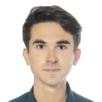 Andrej Chomutovskij Email