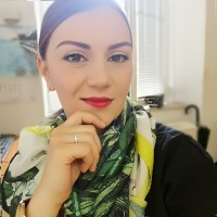 Iva Rončević Email