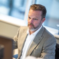 Johan van Essen Email