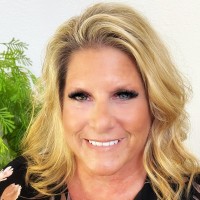 Planet Green Search, LLC Employee Tami Eberhard's profile photo