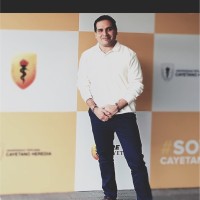 Iván Dávila Email