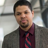 Moises de León Email & Phone Number