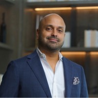 Property Markets Group Employee Marcos Viñas's profile photo