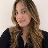 ihateironing Employee Janaina Aver's profile photo